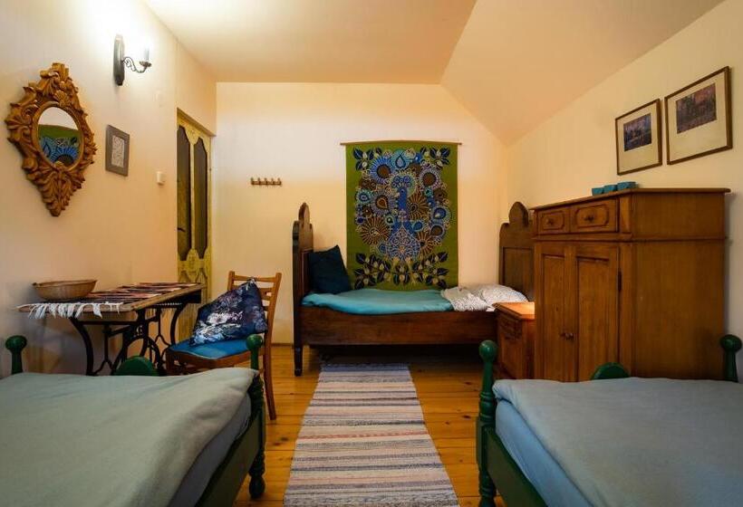 مبيت وإفطار Modryna Ranczo