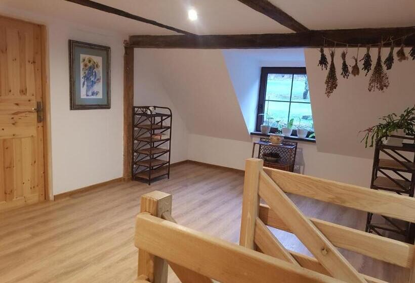 민박 Pokoje Gościnne Art  Dworek