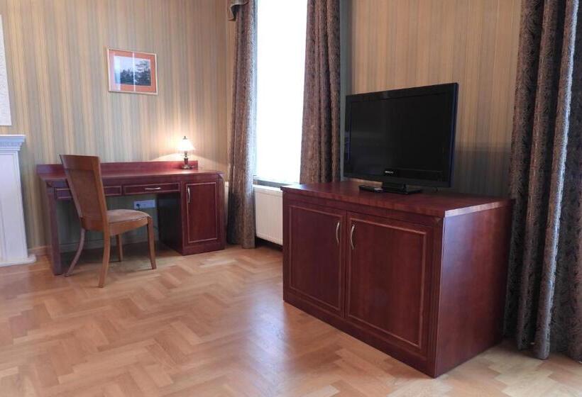 צימר Pokoje Gościnne Pałac W Balicach Instytut Zootechniki Pib