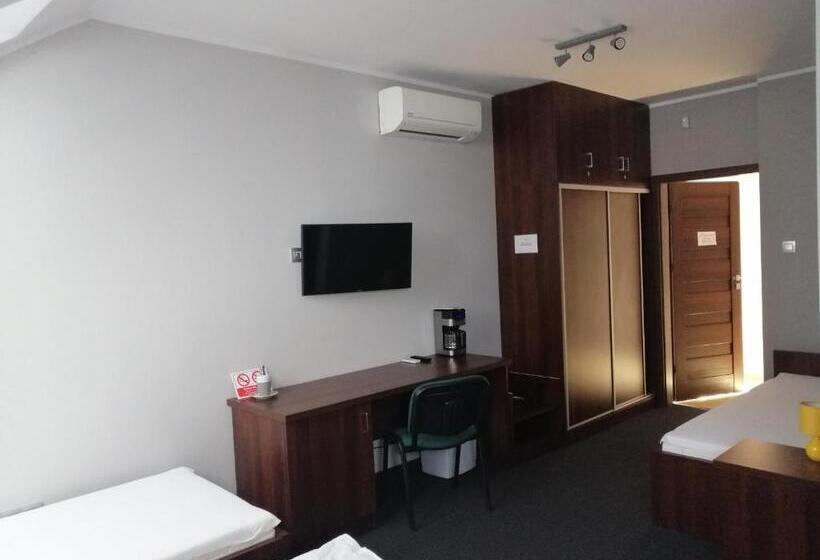 ベッドアンドブレックファースト Pokoje Gościnne Z łazienkami