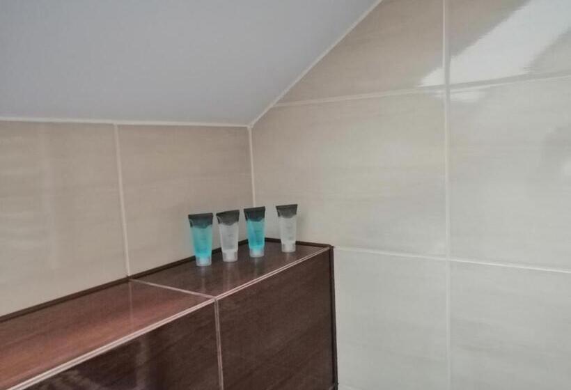 ベッドアンドブレックファースト Pokoje Gościnne Z łazienkami