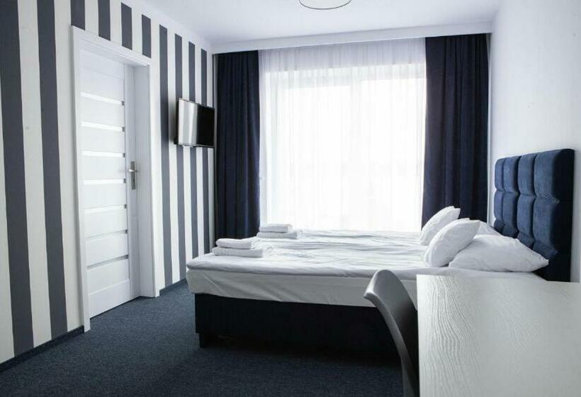 민박 Apartment & Room Marina Borki   Pokoje