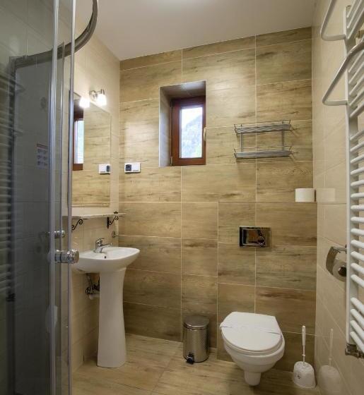 مبيت وإفطار Schronisko Pttk Trzy Korony