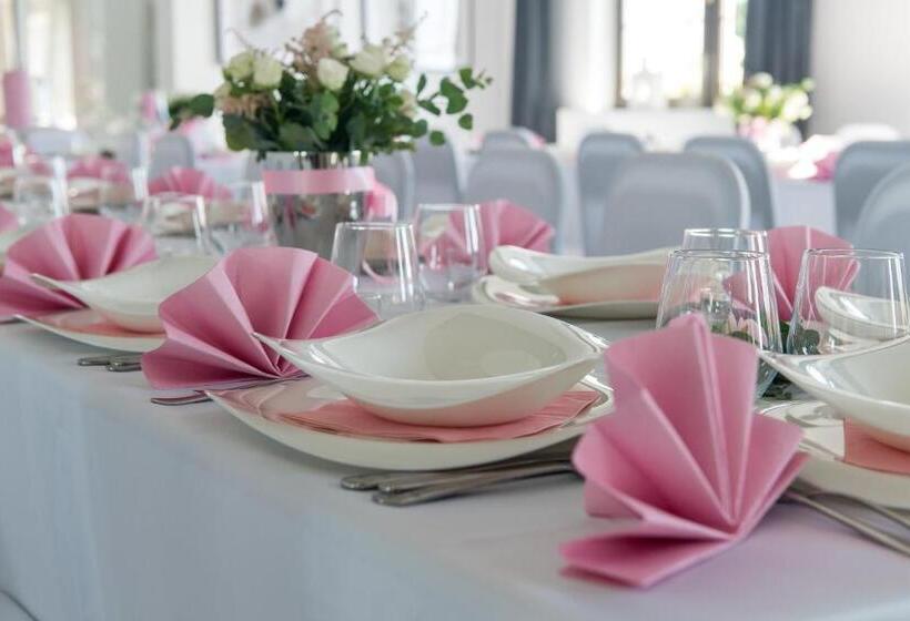 住宿加早餐  Strzelec Noclegi