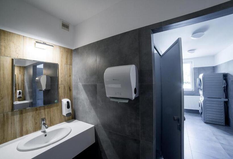 住宿加早餐  Strzelec Noclegi