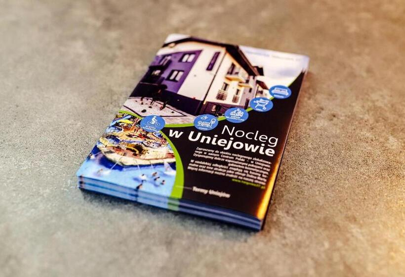 تختخواب و صبحانه Targowa37 Uniejow