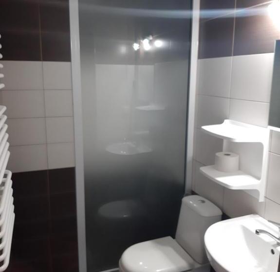 مبيت وإفطار Tasarz Spa Ośrodek Wczasowy