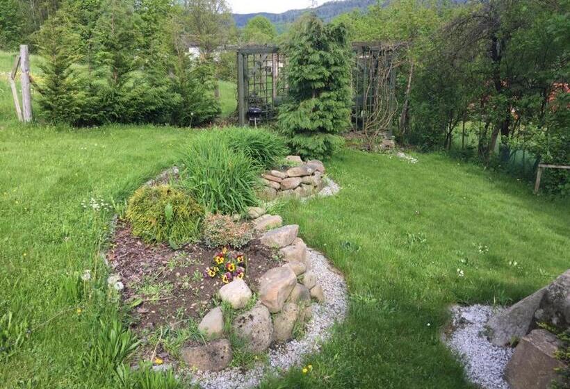 تختخواب و صبحانه U Janka