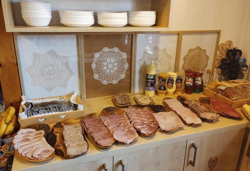 مبيت وإفطار U Skowronków