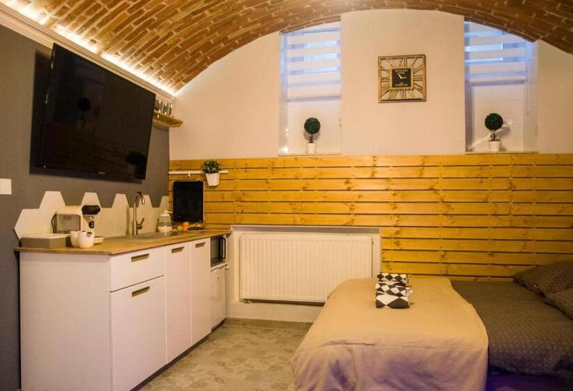 Bed and Breakfast Underground Jacuzzi Rooms