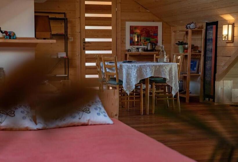 Bed and Breakfast żurawi Jar