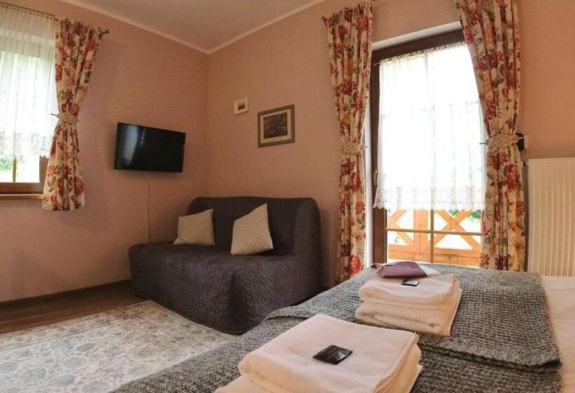 민박 Uroczysko Starych Sztolni