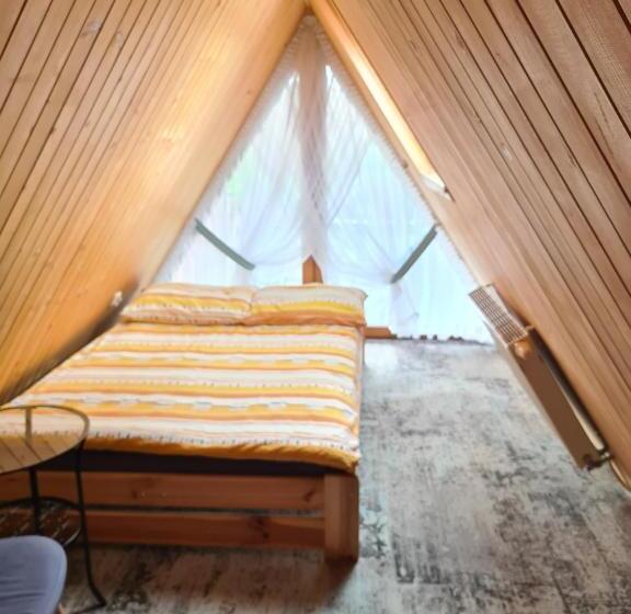 تختخواب و صبحانه W Zakopanem Hej