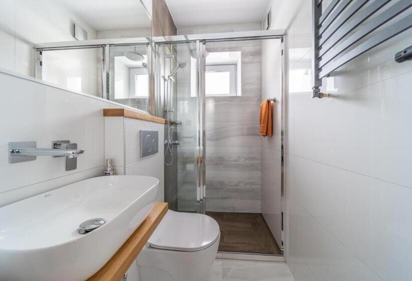 ベッドアンドブレックファースト Willa Gencjana