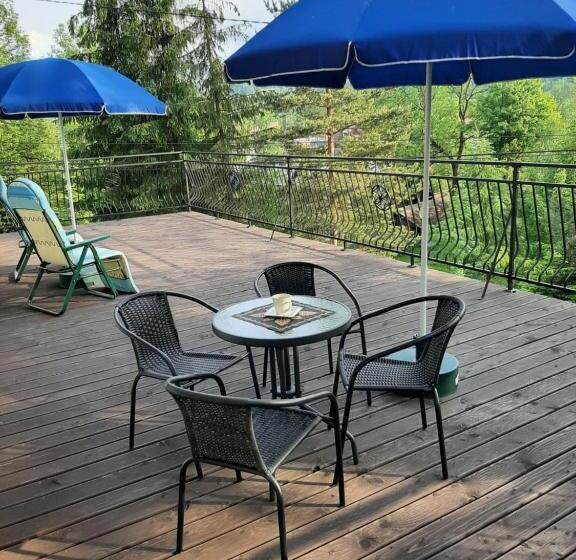 住宿加早餐  Willa Tomida