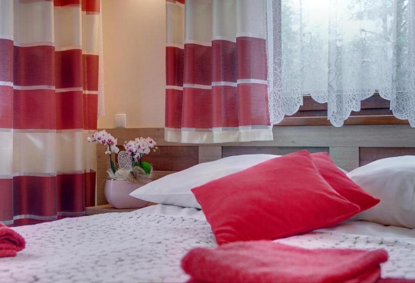 تختخواب و صبحانه Willa U łapów