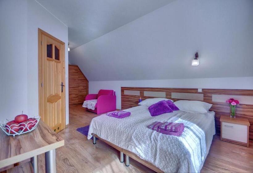 تختخواب و صبحانه Willa U łapów