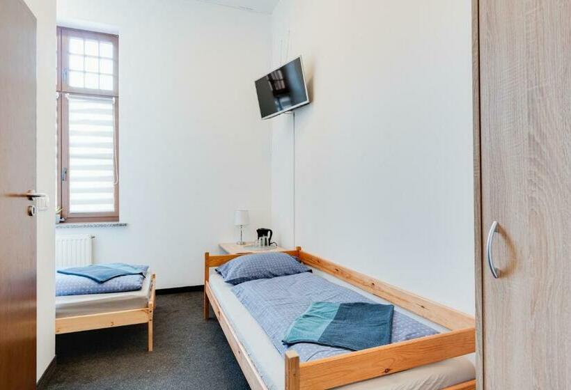 Hostel Opole Główne