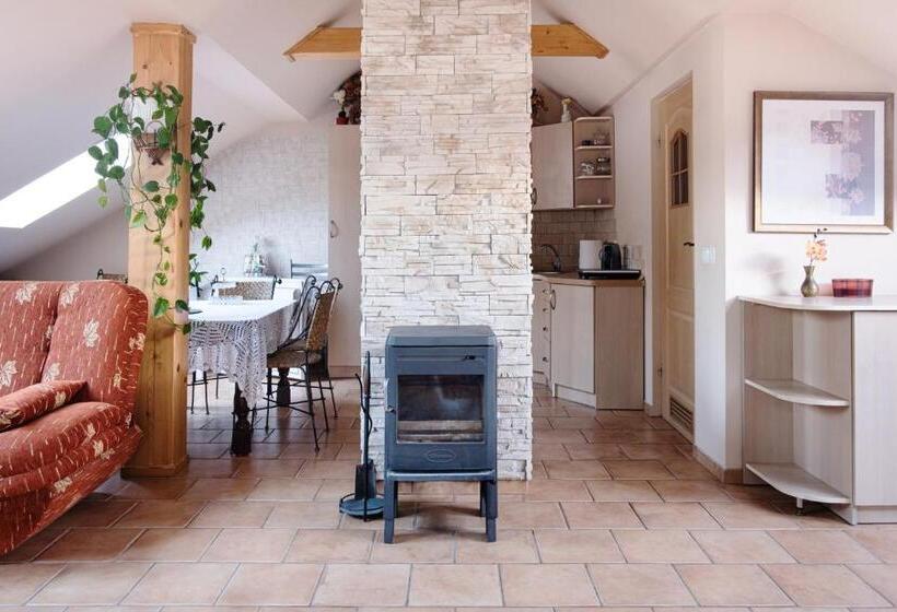 هتل Agroturystyka Z Alpakami Mazury