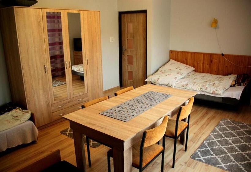 Отель Agroturystyka Elżbieta I Juliusz