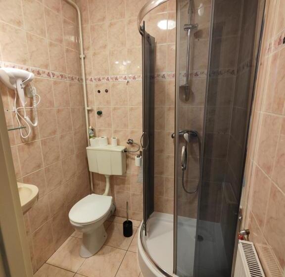 Отель Agroturystyka Elżbieta I Juliusz