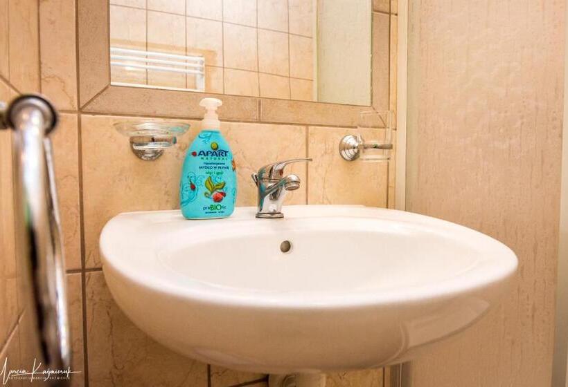 בית מלון כפרי Agroturystyka Kapellanka   Kraina Wygasłych Wulkanów