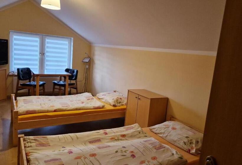 فندق Agroturystyka Nad Cichą