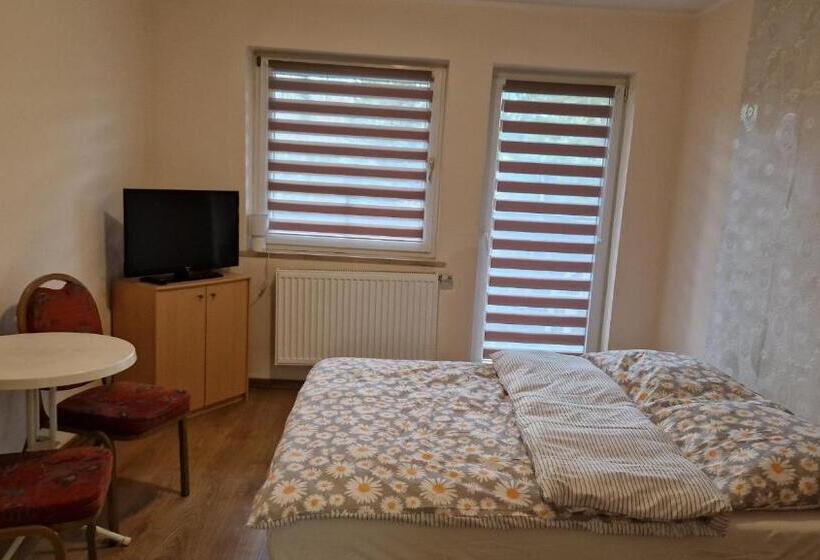 فندق Agroturystyka Nad Cichą