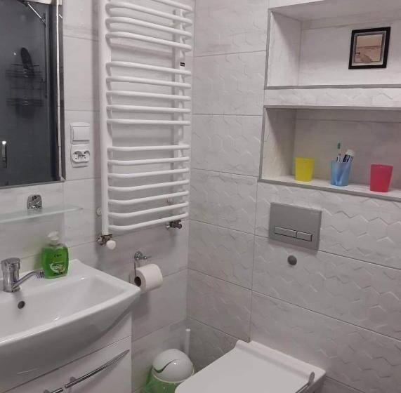 בית מלון כפרי Agroturystyka Stokrotka