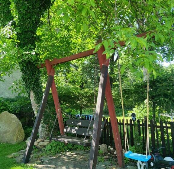 Отель Agroturystyka U Strażaka