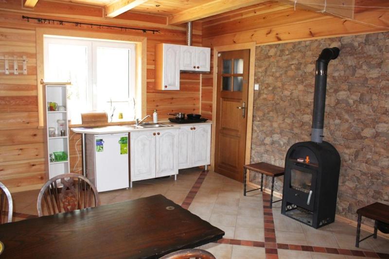 ホテル Agroturystyka żubr