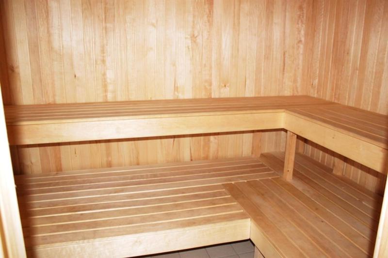 ホテル Agroturystyka żubr