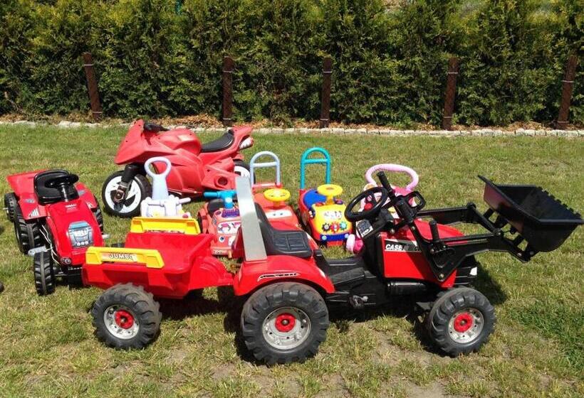 Отель Andromeda