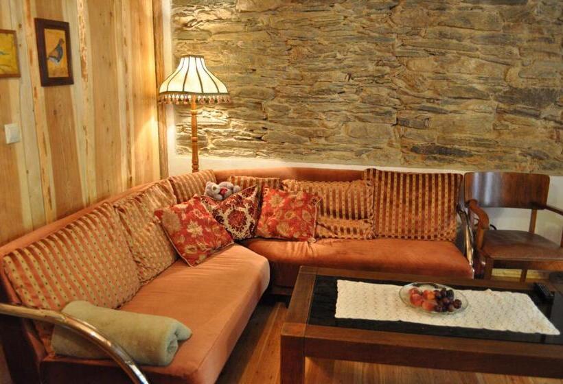 Отель Czarnotka