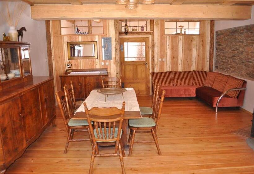 Отель Czarnotka