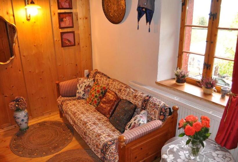 Отель Czarnotka