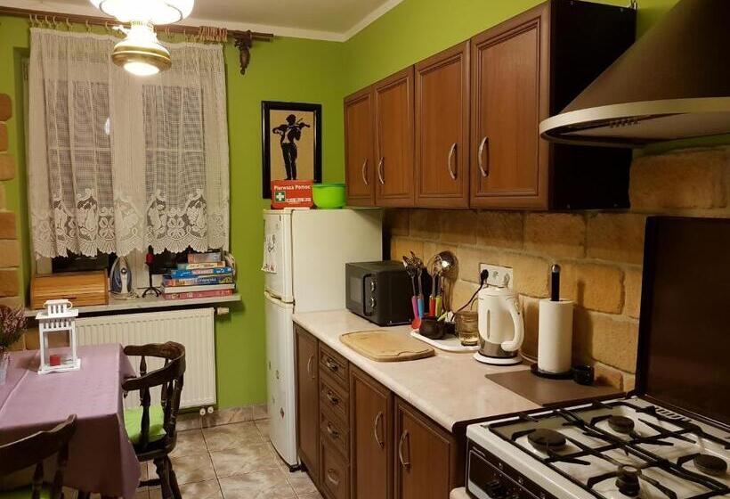 Отель Dom Gościnny Orange