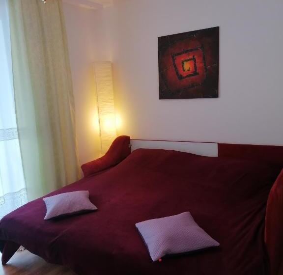 ホテル Dom Honorat, Kamianna 70, 33 336