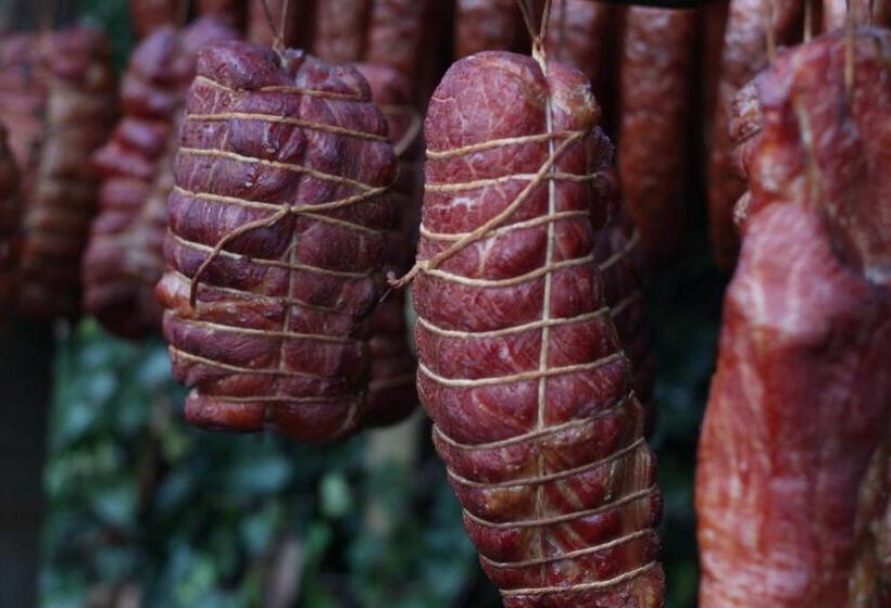 בית מלון כפרי Dom Nad Rozlewiskiem