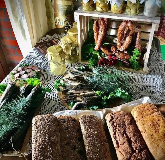 בית מלון כפרי Dom Nad Rozlewiskiem