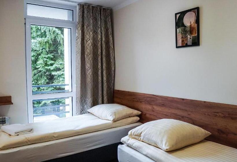 בית מלון כפרי Dom Turysty Salus