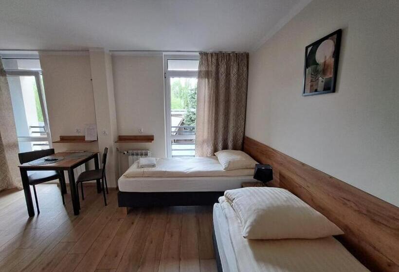 בית מלון כפרי Dom Turysty Salus