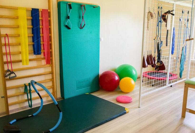 בית מלון כפרי Dom Turysty Salus