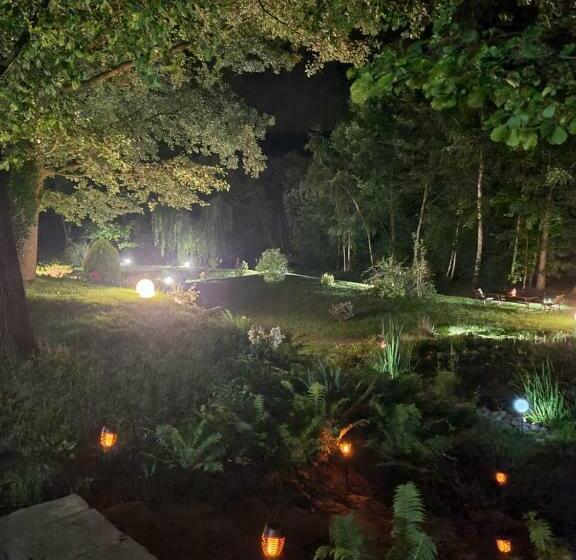 בית מלון כפרי Dom Weselny Pod Kasztanem