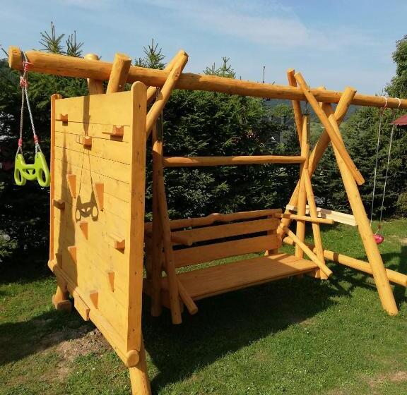 ホテル Domek Pod świerkami