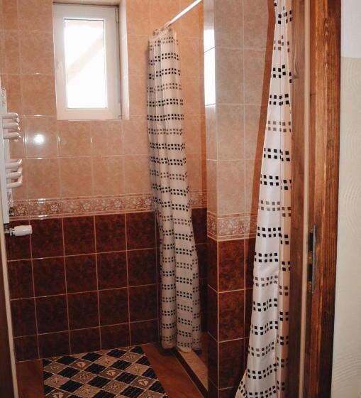 هتل Eko Zagroda Bocianie Gniazdo