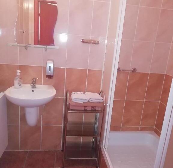 בית מלון כפרי Fregata