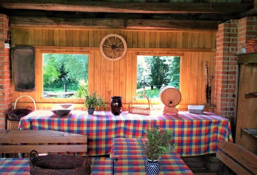 호텔 Gosciniec Pod Debem