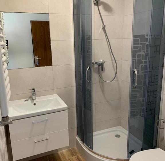 בית מלון כפרי Hostel Sportowa