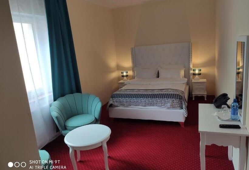 בית מלון כפרי I Restauracja Admirał